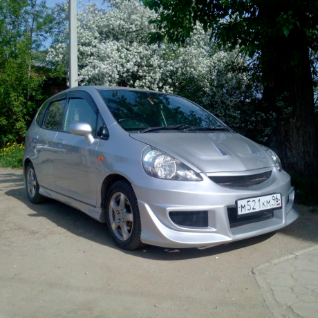 Бампер передний "C-one" для Honda Fit GD купить недорого с доставкой в Красногорск