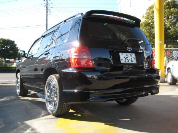 Накладка на задний бампер "Crew" Toyota Kluger V/Highlander купить недорого с доставкой в Красногорск