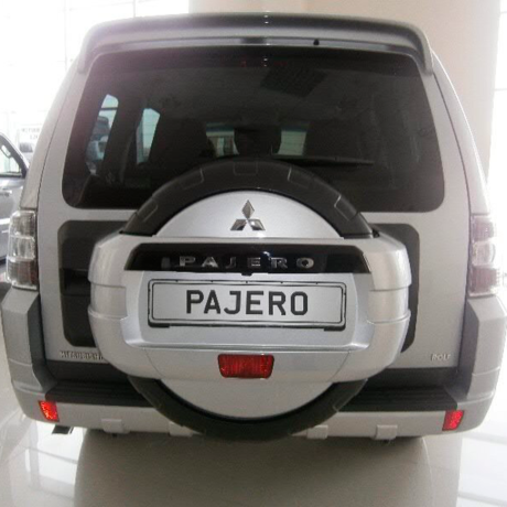 Колпак запасного колеса (Абс тесненный) для Mitsubishi Pajero 4 купить недорого с доставкой в Красногорск