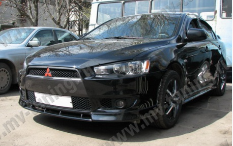 Зубатка - вставка между передними клыками для Mitsubishi Lancer X (2007-2016) купить недорого с доставкой в Красногорск