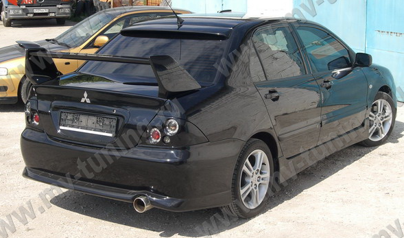 Корпуса под заднюю модульную оптику для Mitsubishi Lancer IX (2003-2009) купить недорого с доставкой в Красногорск