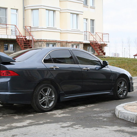 Накладки на пороги "Mugen" для Honda Accord (2004-2008) купить недорого с доставкой в Красногорск
